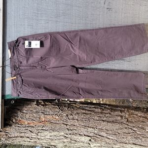 Vintage Structure flat front 100% cotton pant.